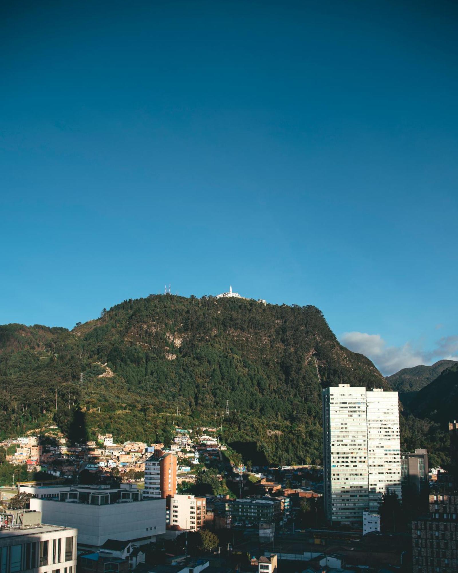Spotty Bogotá Centro Hotel Exterior foto